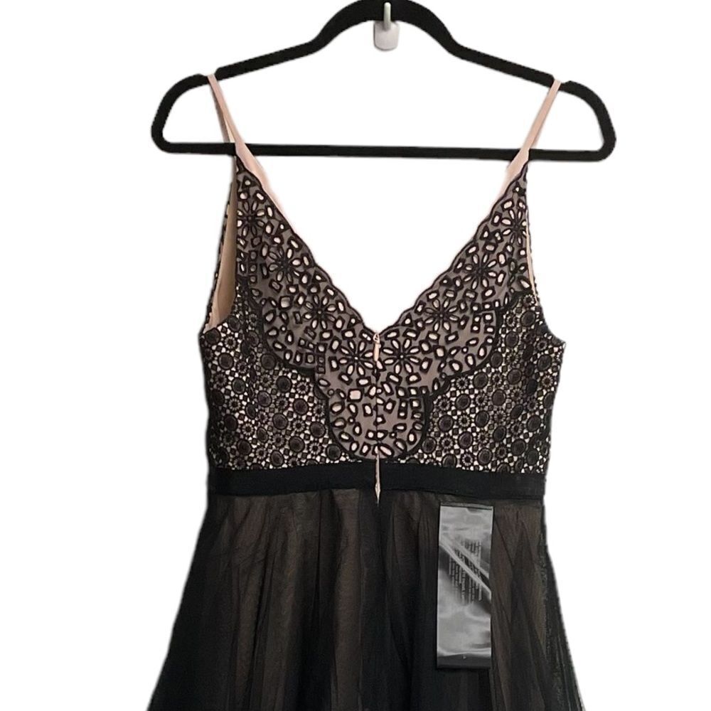 BCBGMAXAZRIA Black Pink Floral Lace Tulle Midi Dress Medium - Picture 8 of 8